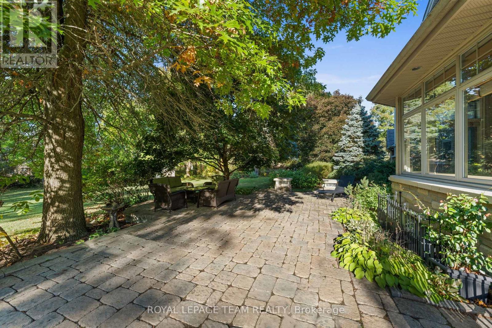 7 Sara Court, Ottawa, Ontario  K2R 1E2 - Photo 47 - X12538726