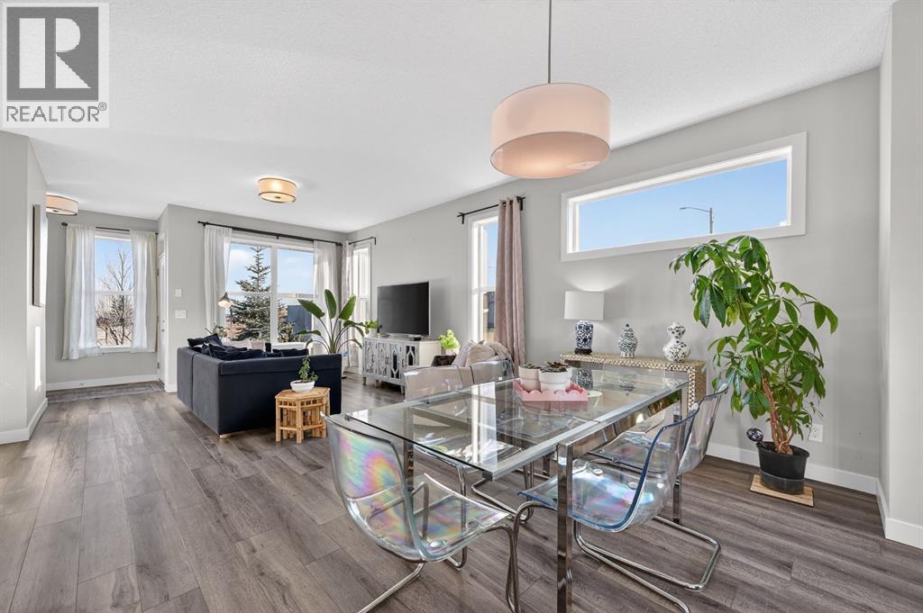 9 Walcrest Gate Se, Calgary, Alberta  T2X 4G3 - Photo 12 - A2280595