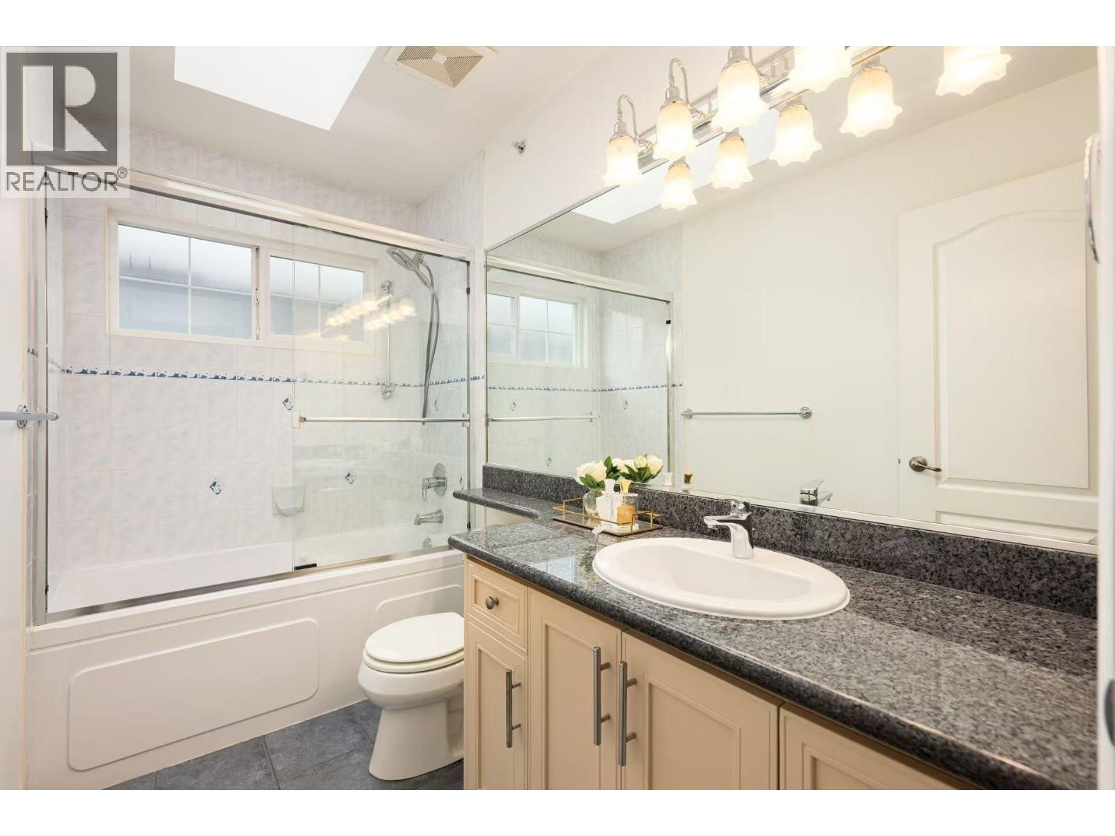 2818 W 19th Avenue, Vancouver, British Columbia  V6L 1E5 - Photo 31 - R3081406