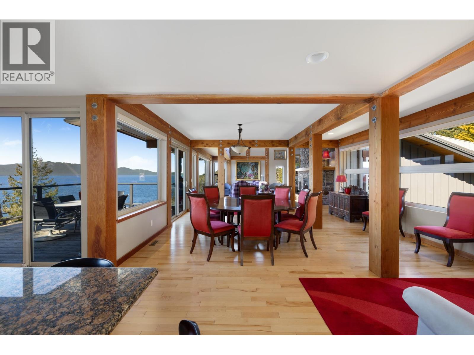 9987 Welcome Wynd, Halfmoon Bay, British Columbia  V7Z 1G5 - Photo 5 - R3081426