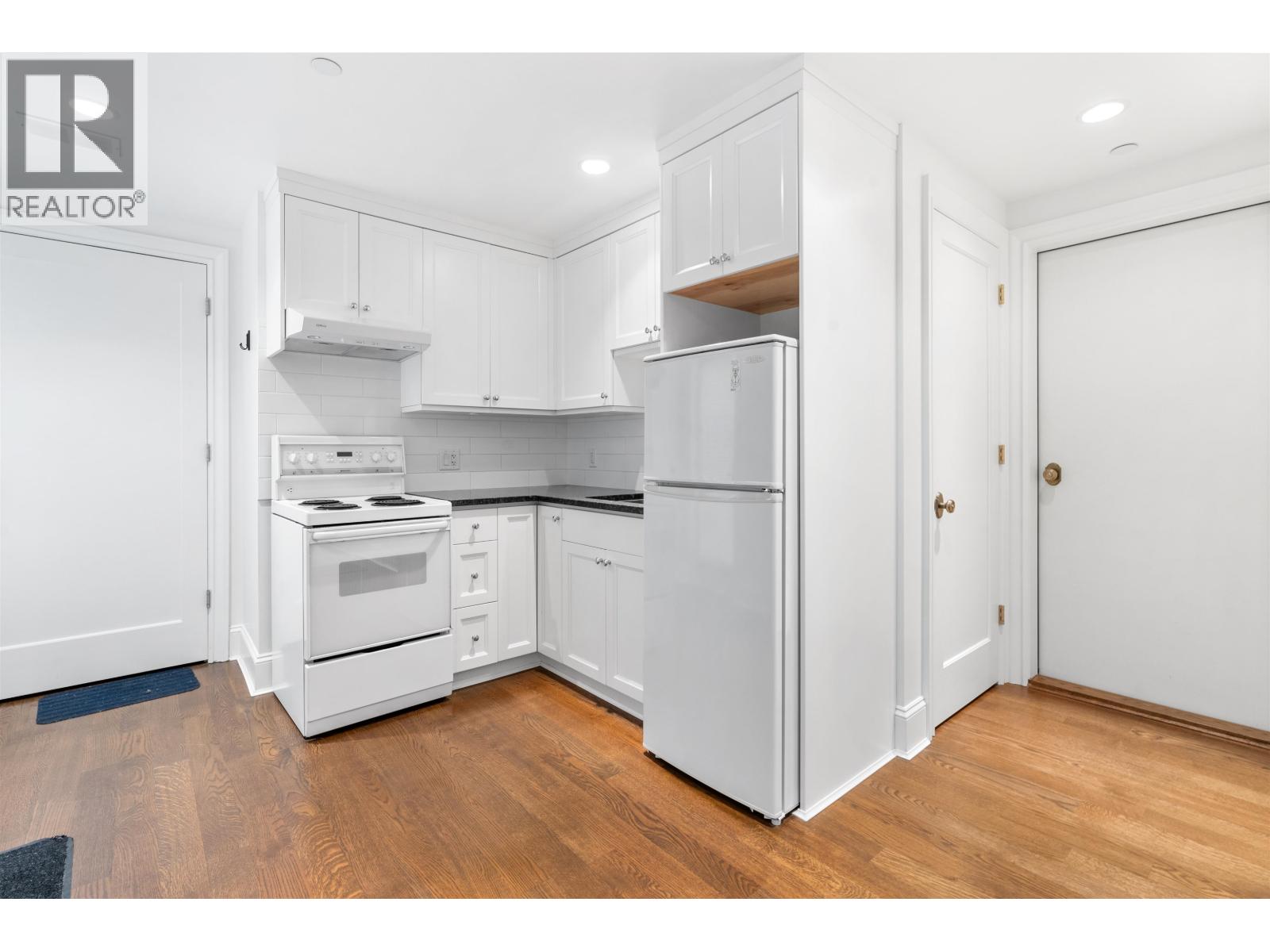 1398 Lawson Avenue, West Vancouver, British Columbia  V7T 2E7 - Photo 37 - R3081439