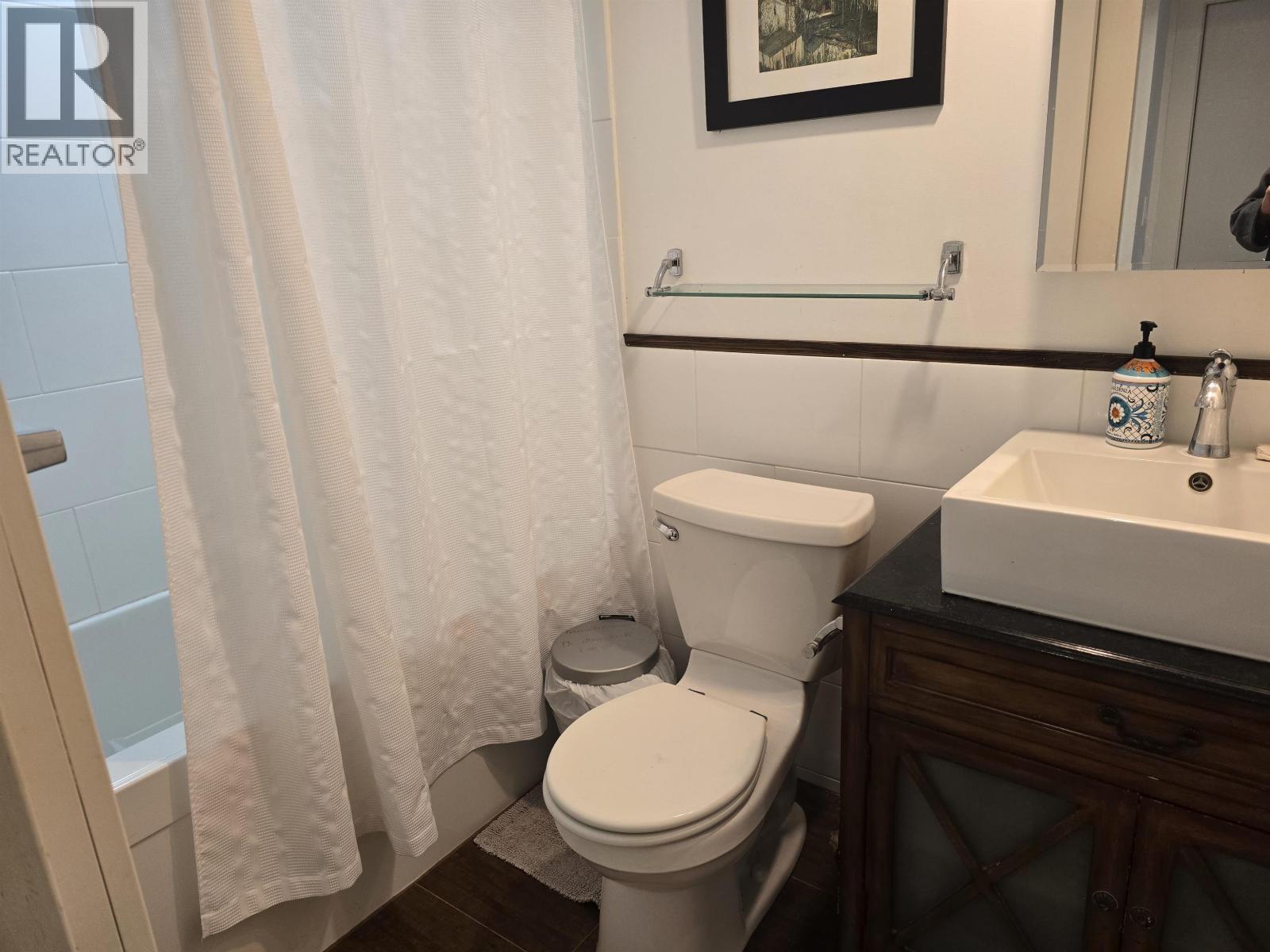 620 Seaview Road, Gibsons, British Columbia  V0N 1V7 - Photo 10 - R3081414