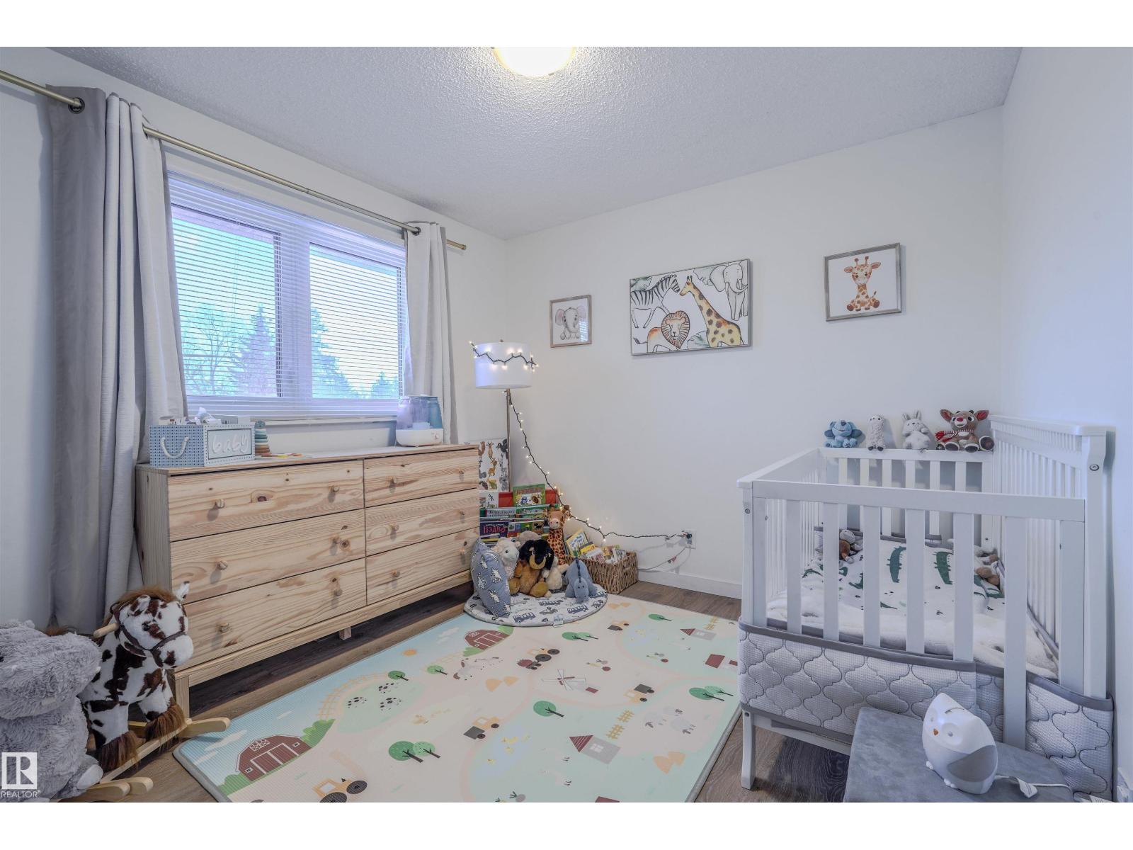 12403 156 Av Nw, Edmonton, Alberta  T5X 2X4 - Photo 9 - E4470311