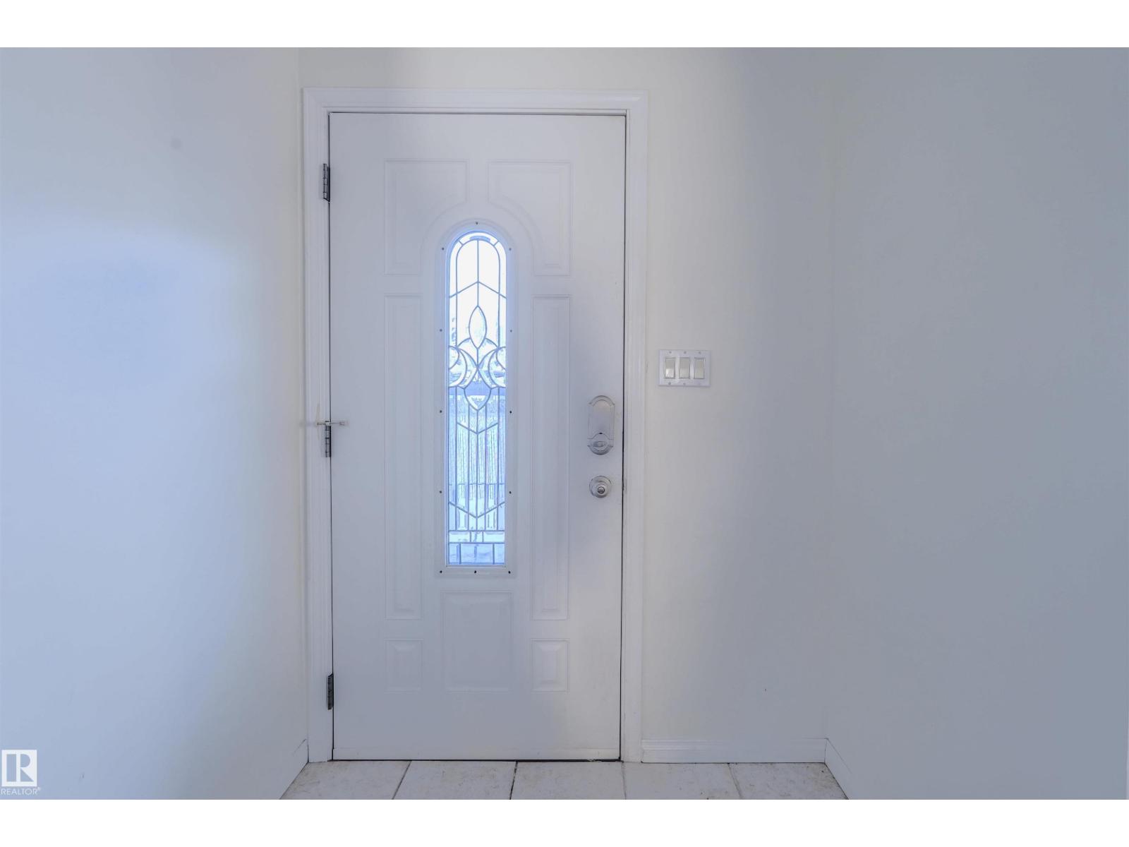 12403 156 Av Nw, Edmonton, Alberta  T5X 2X4 - Photo 25 - E4470311