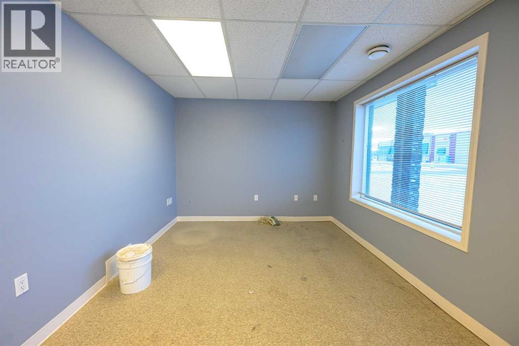 103, 8715 109 Street, Grande Prairie, Alberta  T8V 8H7 - Photo 11 - A2273738