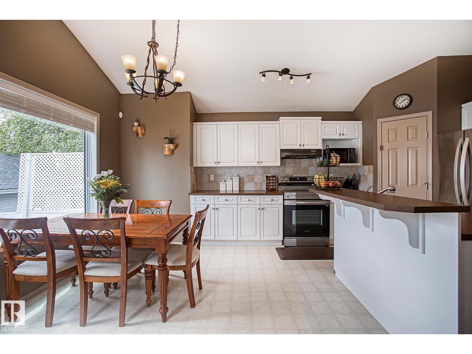 1825 Tufford Wy Nw, Edmonton, Alberta  T6R 2W3 - Photo 10 - E4470572