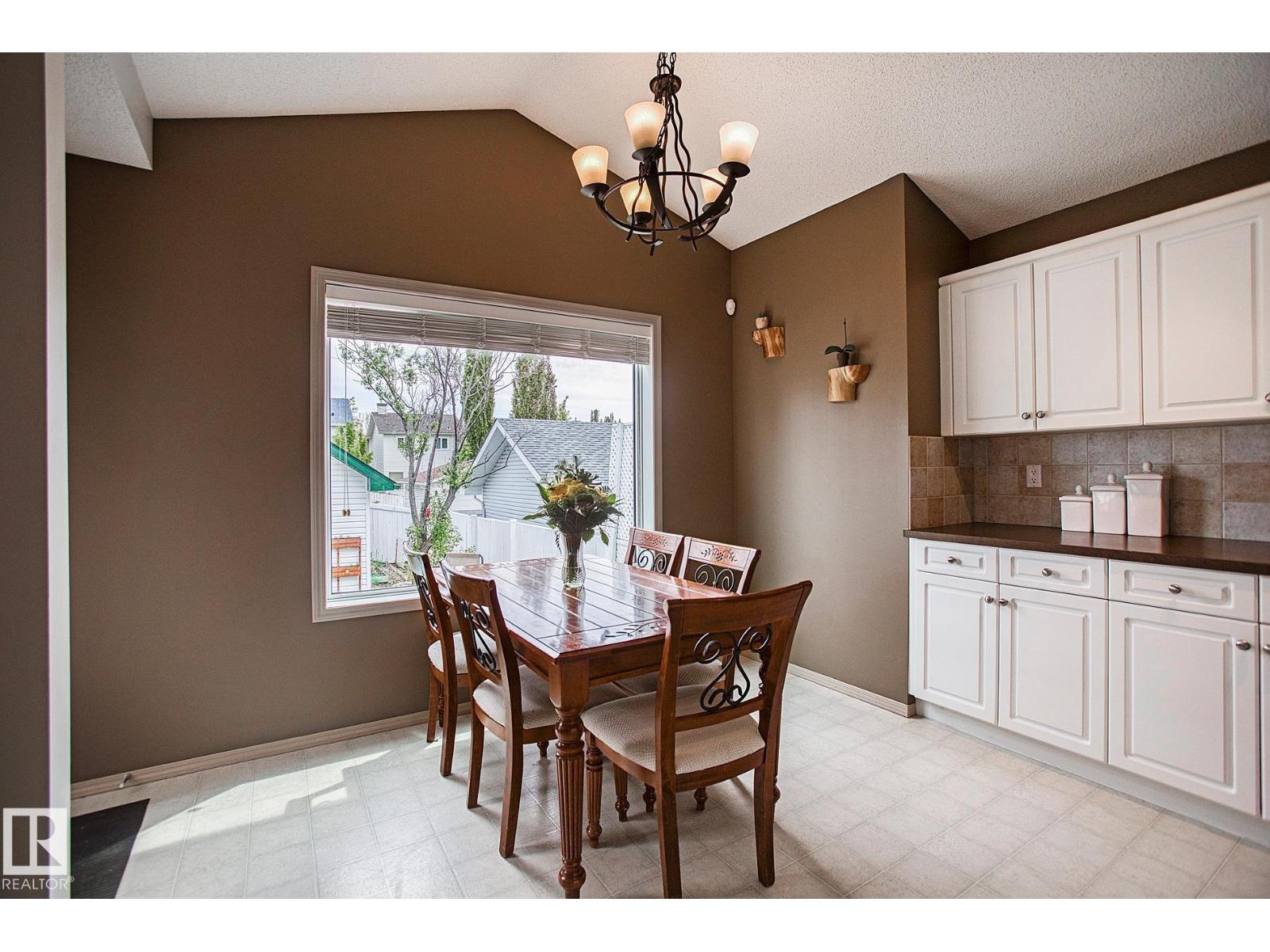 1825 Tufford Wy Nw, Edmonton, Alberta  T6R 2W3 - Photo 14 - E4470572