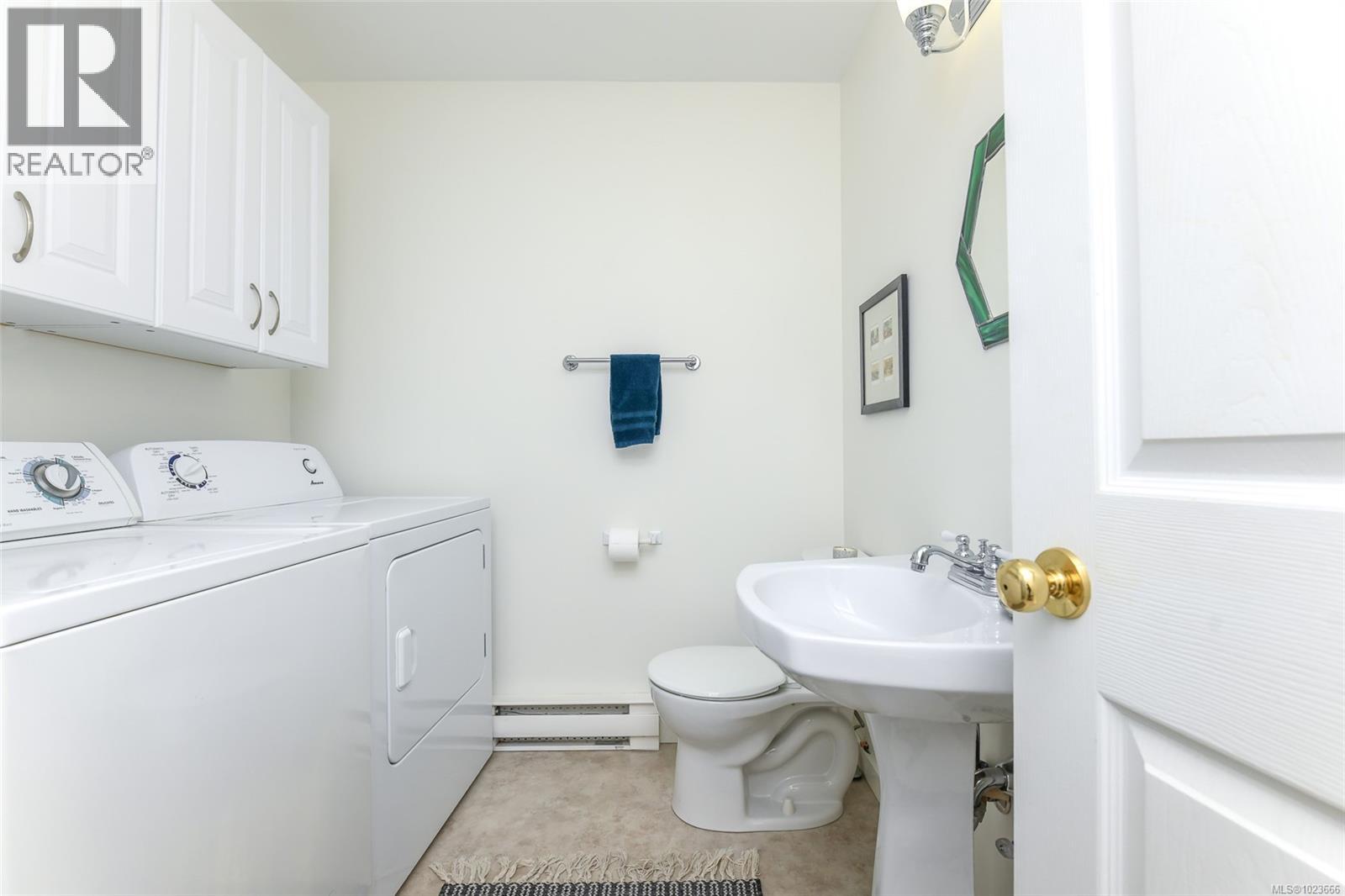 B 1271 Martin Pl, Courtenay, British Columbia  V9N 9A2 - Photo 16 - 1023666