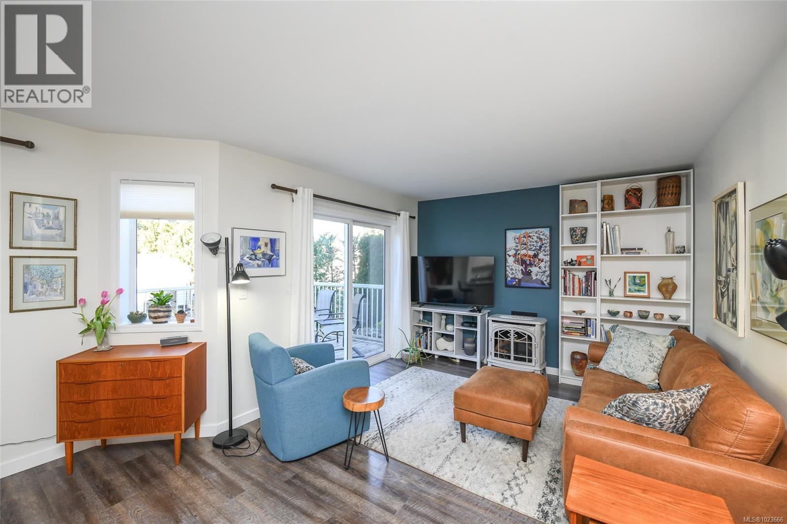 B 1271 Martin Pl, Courtenay, British Columbia  V9N 9A2 - Photo 3 - 1023666