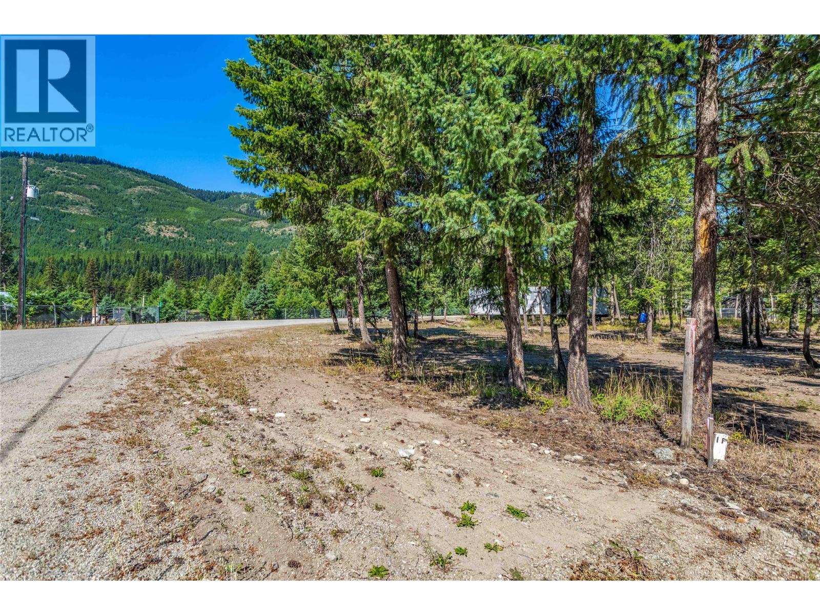 33 Pringle Road, Beaverdell, British Columbia  V0H 1A0 - Photo 10 - 10373396