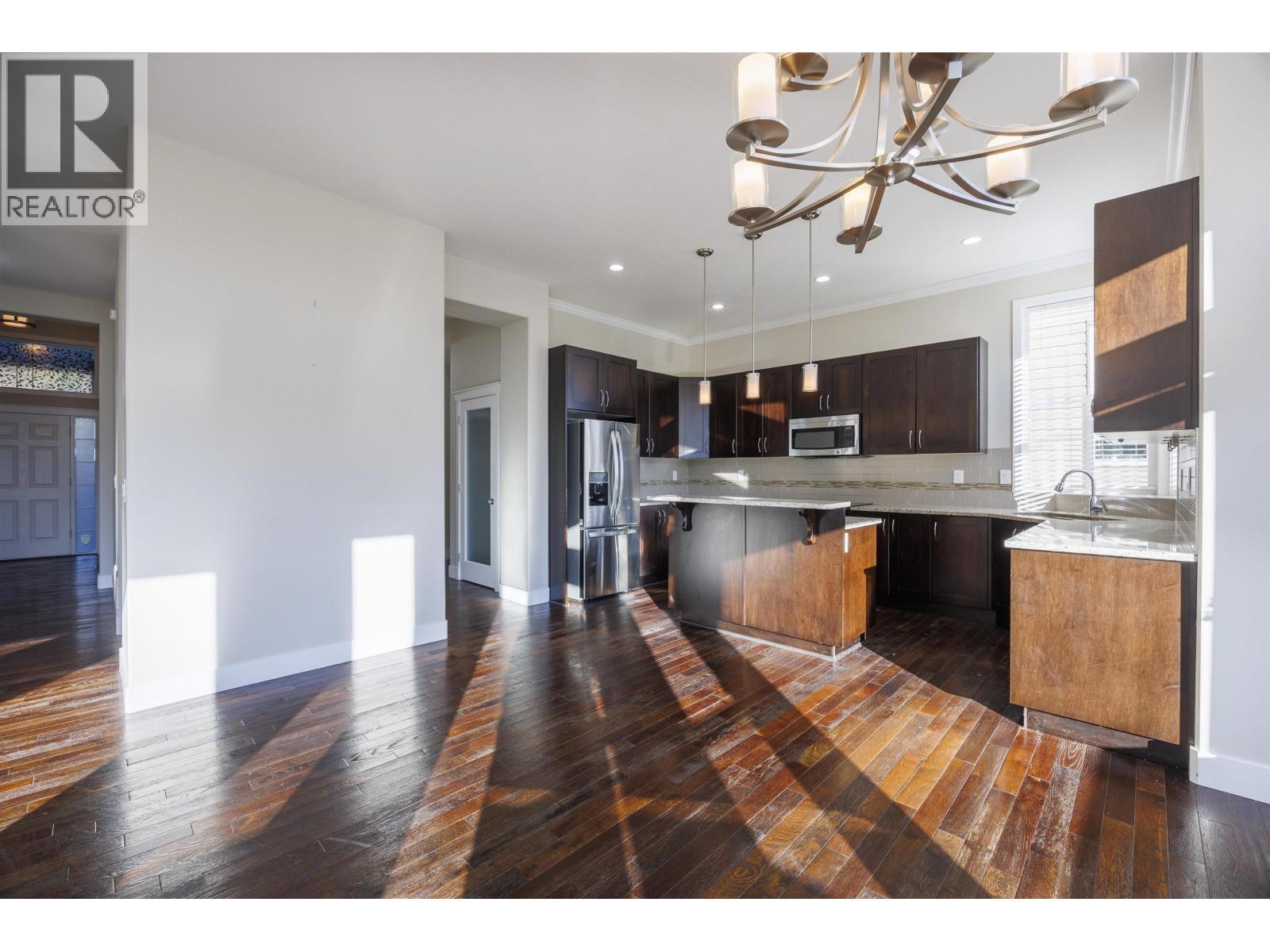 3462 Stephens Court, Coquitlam, British Columbia  V3E 0H8 - Photo 14 - R3064901