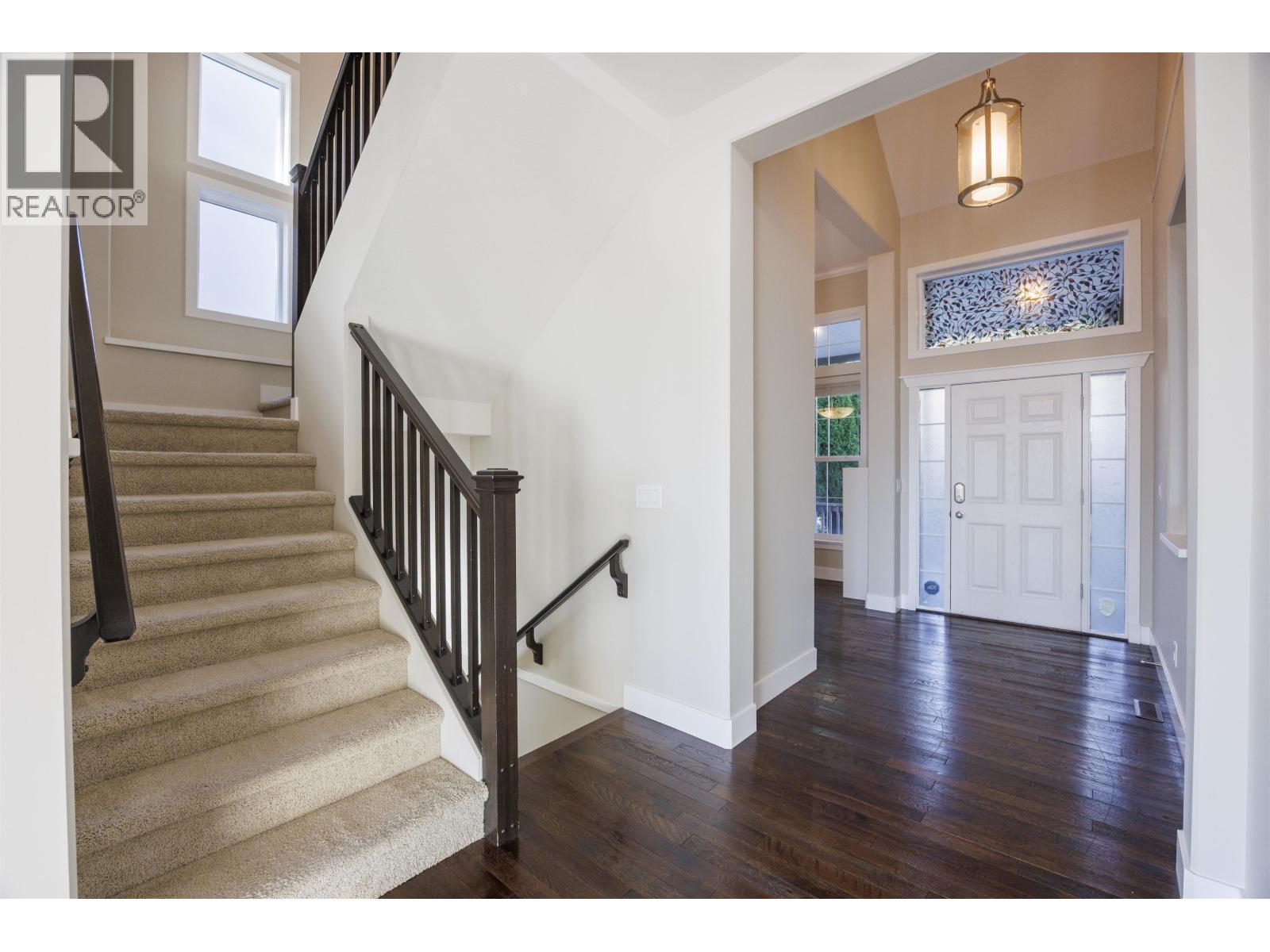 3462 Stephens Court, Coquitlam, British Columbia  V3E 0H8 - Photo 6 - R3064901