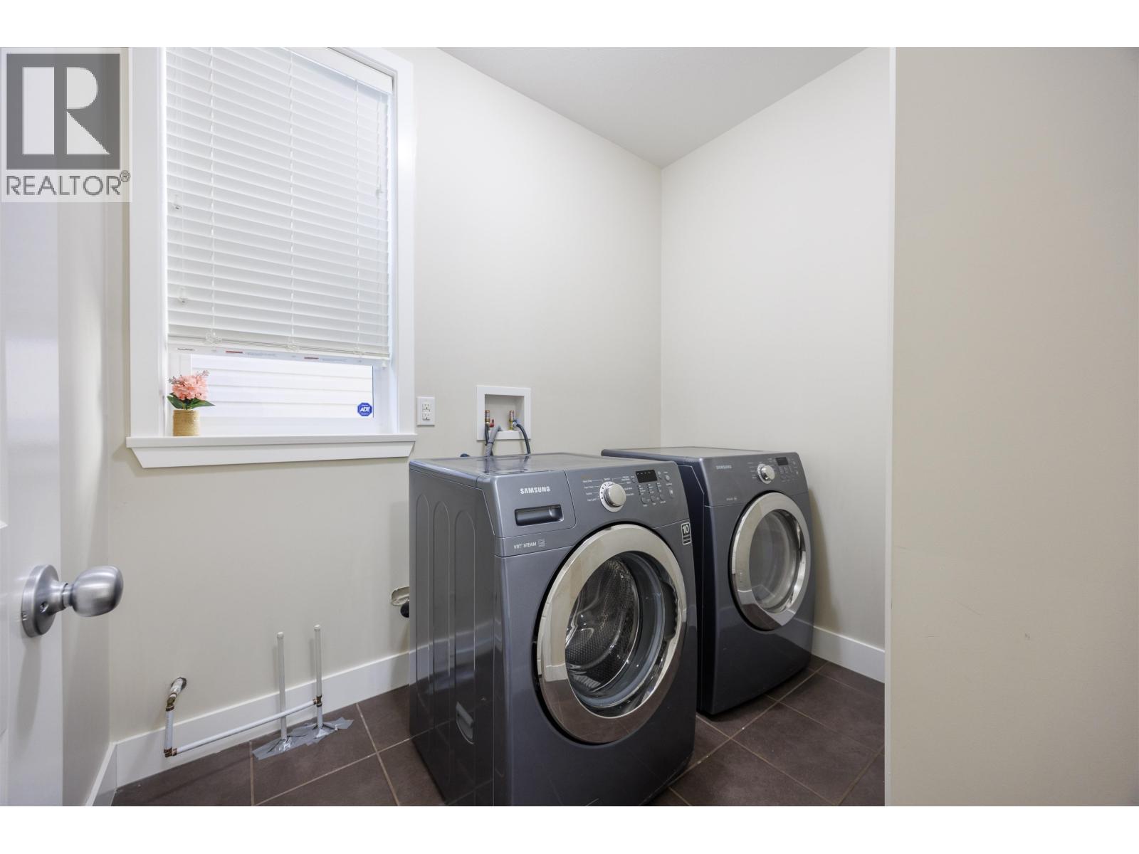 3462 Stephens Court, Coquitlam, British Columbia  V3E 0H8 - Photo 16 - R3064901