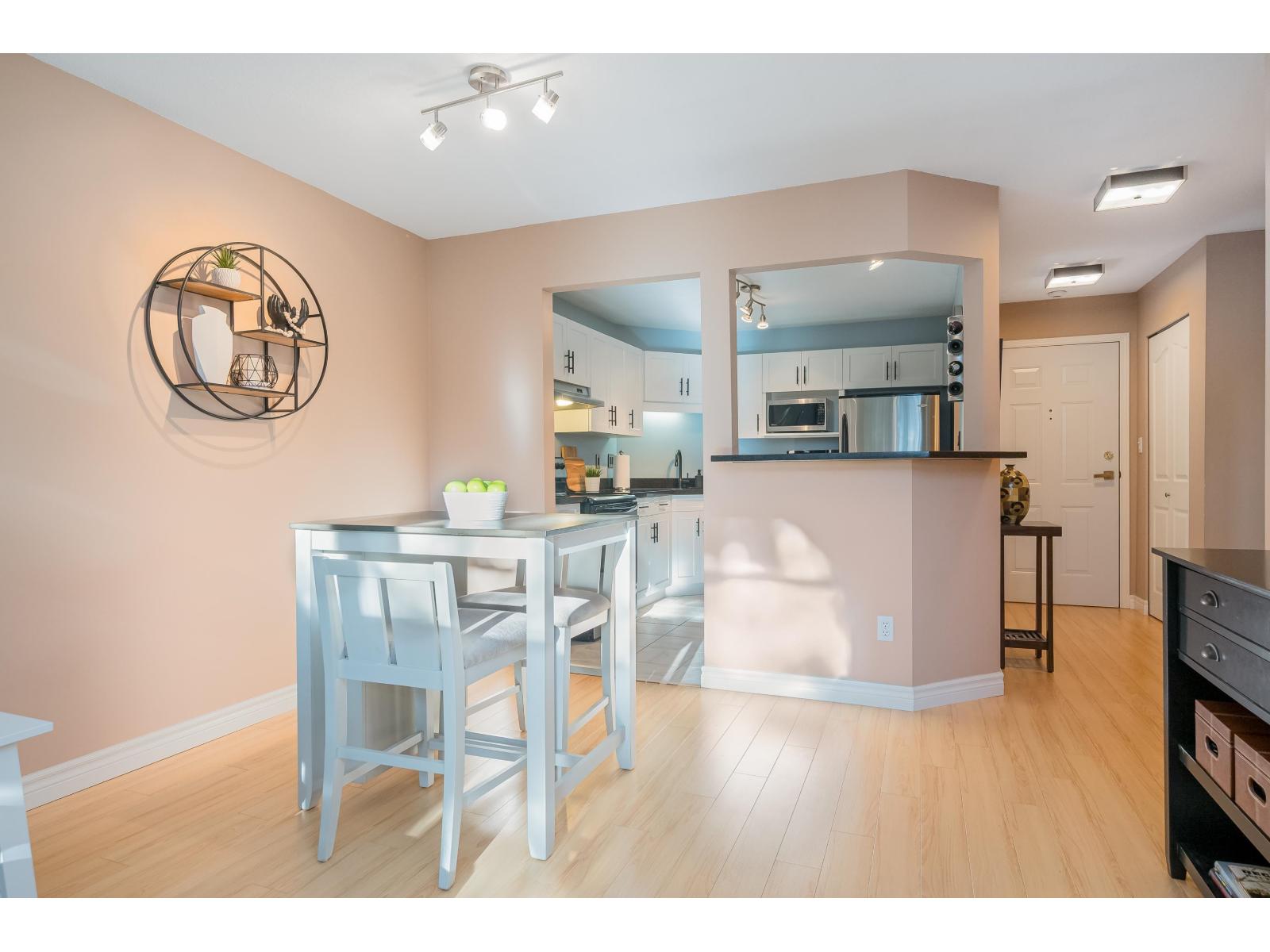 407 33280 Bourquin Crescent East Crescent, Abbotsford, British Columbia  V2S 7K2 - Photo 7 - R3080541