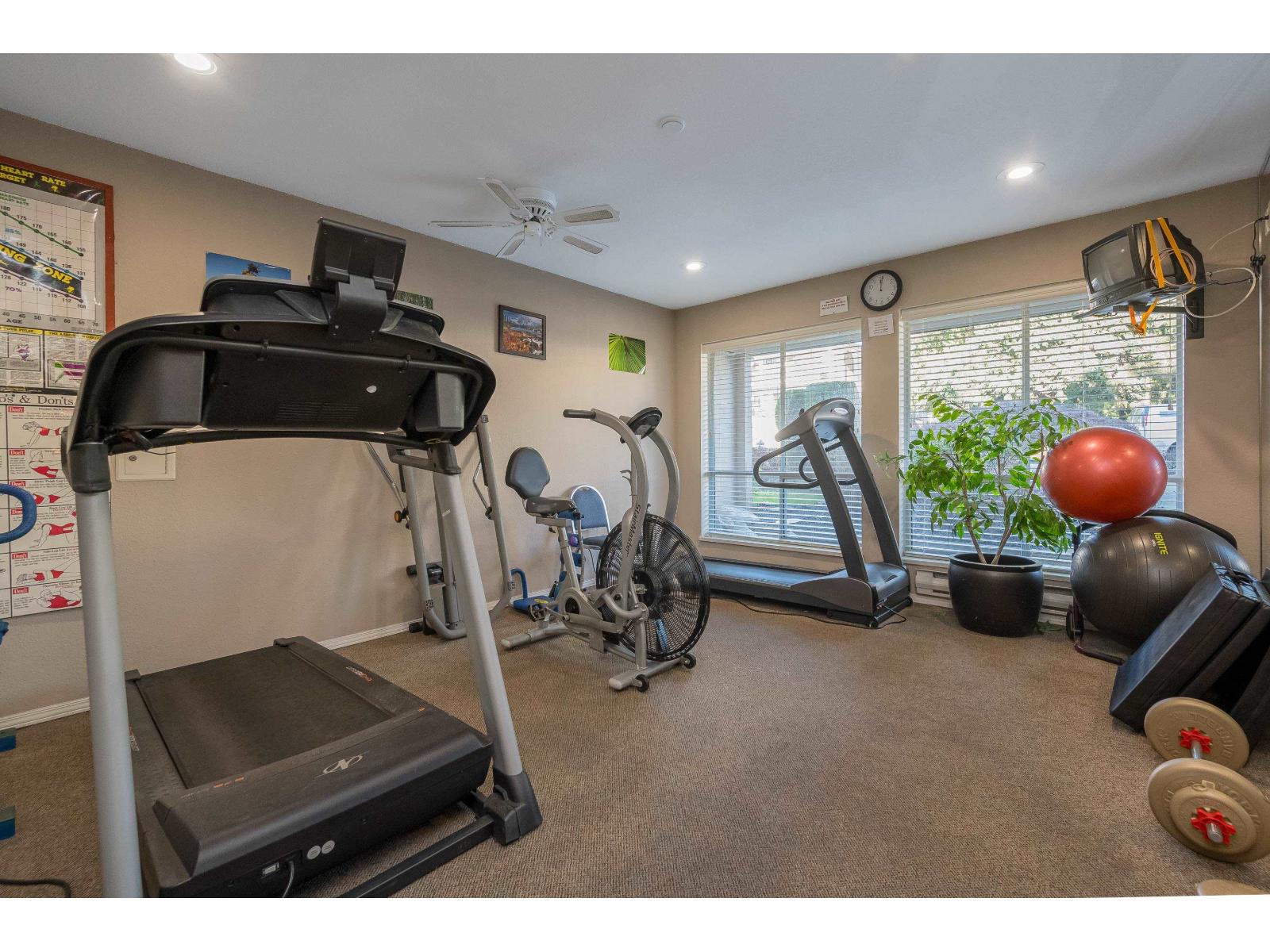 407 33280 Bourquin Crescent East Crescent, Abbotsford, British Columbia  V2S 7K2 - Photo 33 - R3080541