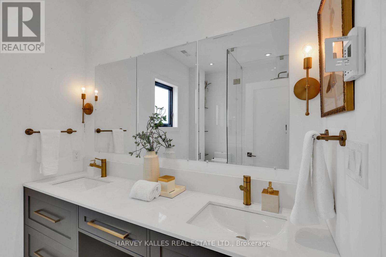 12 Armour Boulevard, Toronto, Ontario  M5M 3C1 - Photo 24 - C12714540