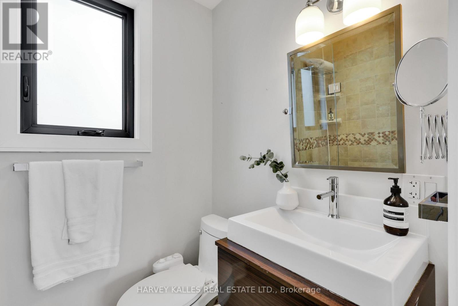 12 Armour Boulevard, Toronto, Ontario  M5M 3C1 - Photo 28 - C12714540