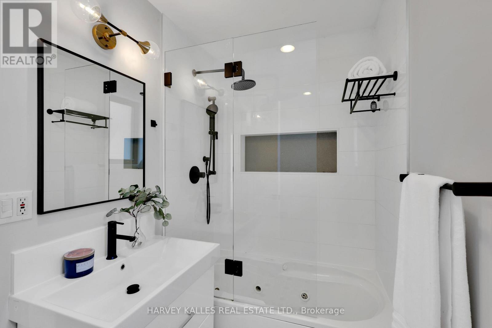 12 Armour Boulevard, Toronto, Ontario  M5M 3C1 - Photo 30 - C12714540