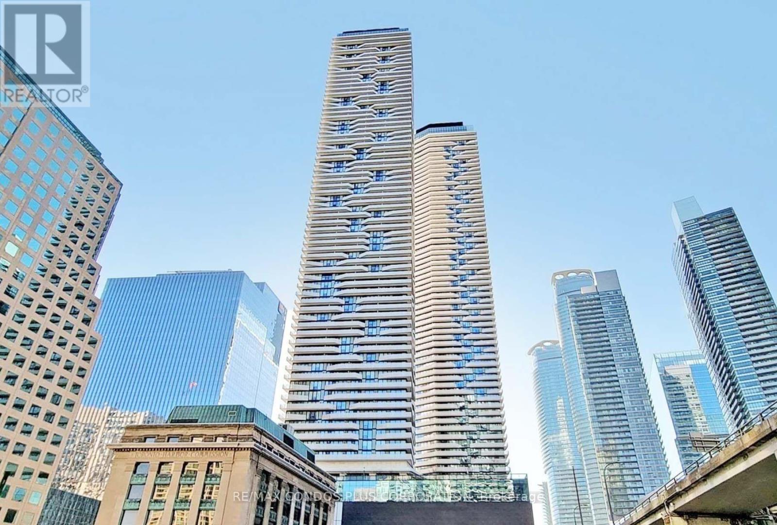 6608 - 100 HARBOUR STREET, Toronto, Ontario
