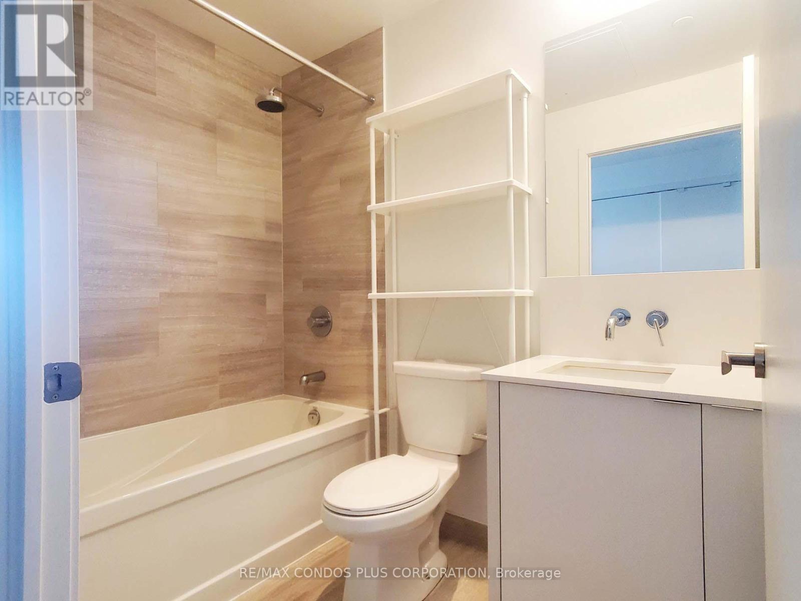 6608 - 100 Harbour Street, Toronto, Ontario  M5J 0B5 - Photo 6 - C12714604