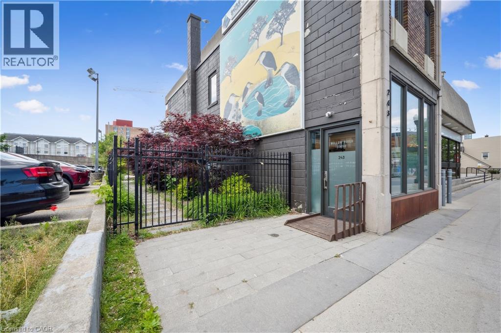 241 King Street E Unit# 243, Kitchener, Ontario  N2G 2K8 - Photo 2 - 40798695