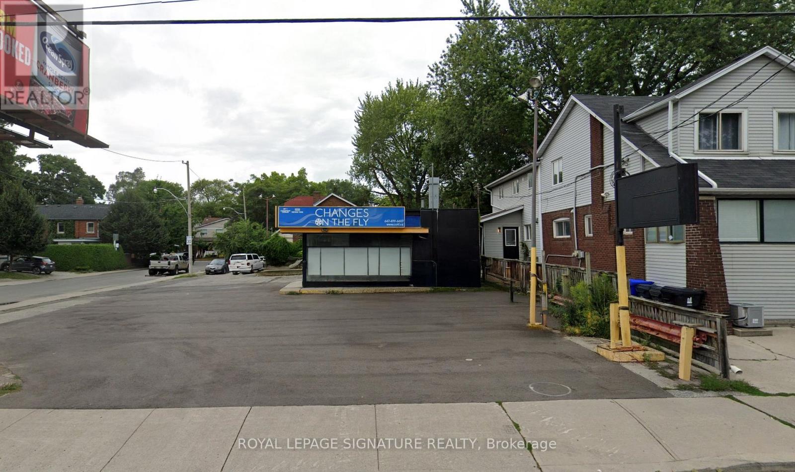 76 KINGSTON ROAD, Toronto, Ontario