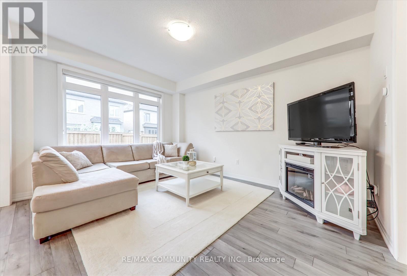 124 Ogston Crescent, Whitby, Ontario  L1P 0H3 - Photo 20 - E12714574