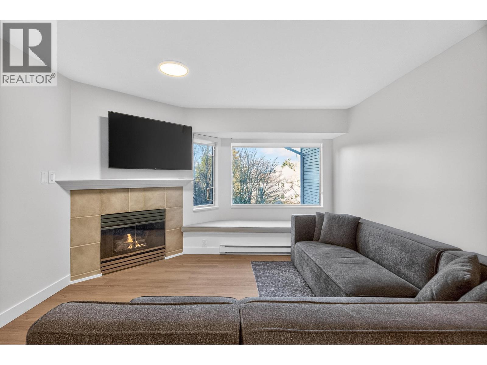 303 3738 Norfolk Street, Burnaby, British Columbia  V5G 4V4 - Photo 13 - R3081203