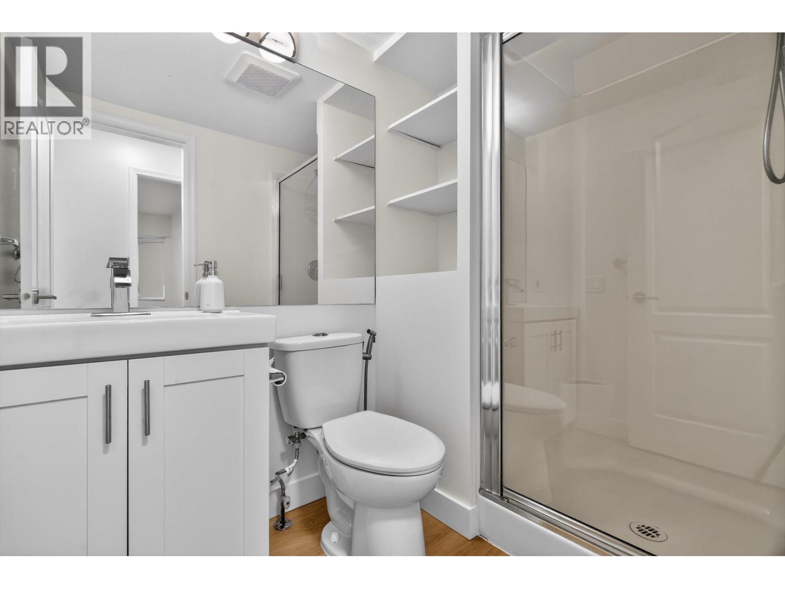 303 3738 Norfolk Street, Burnaby, British Columbia  V5G 4V4 - Photo 17 - R3081203