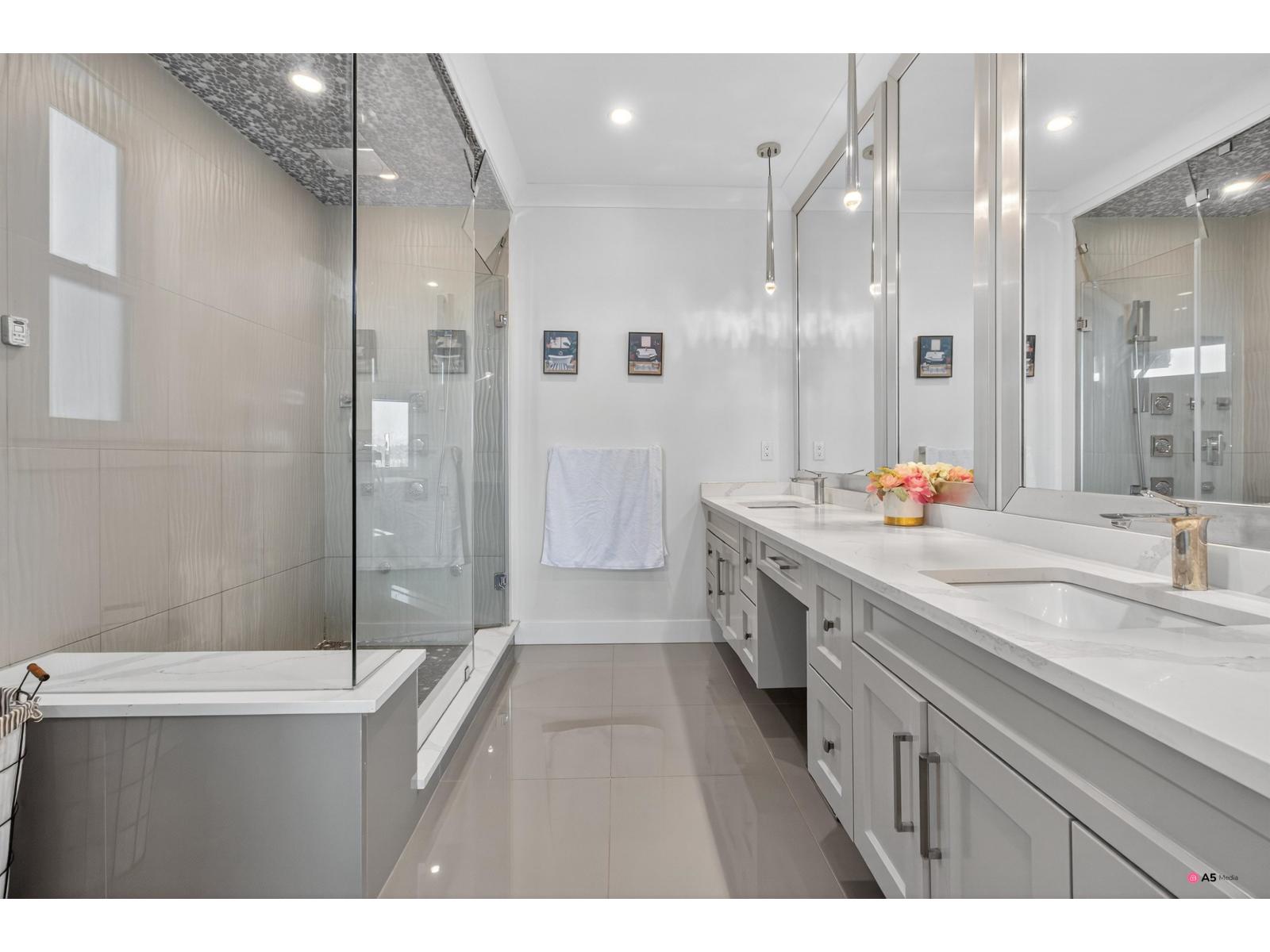 14902 35a Avenue, Surrey, British Columbia  V3Z 0N1 - Photo 32 - R3079675