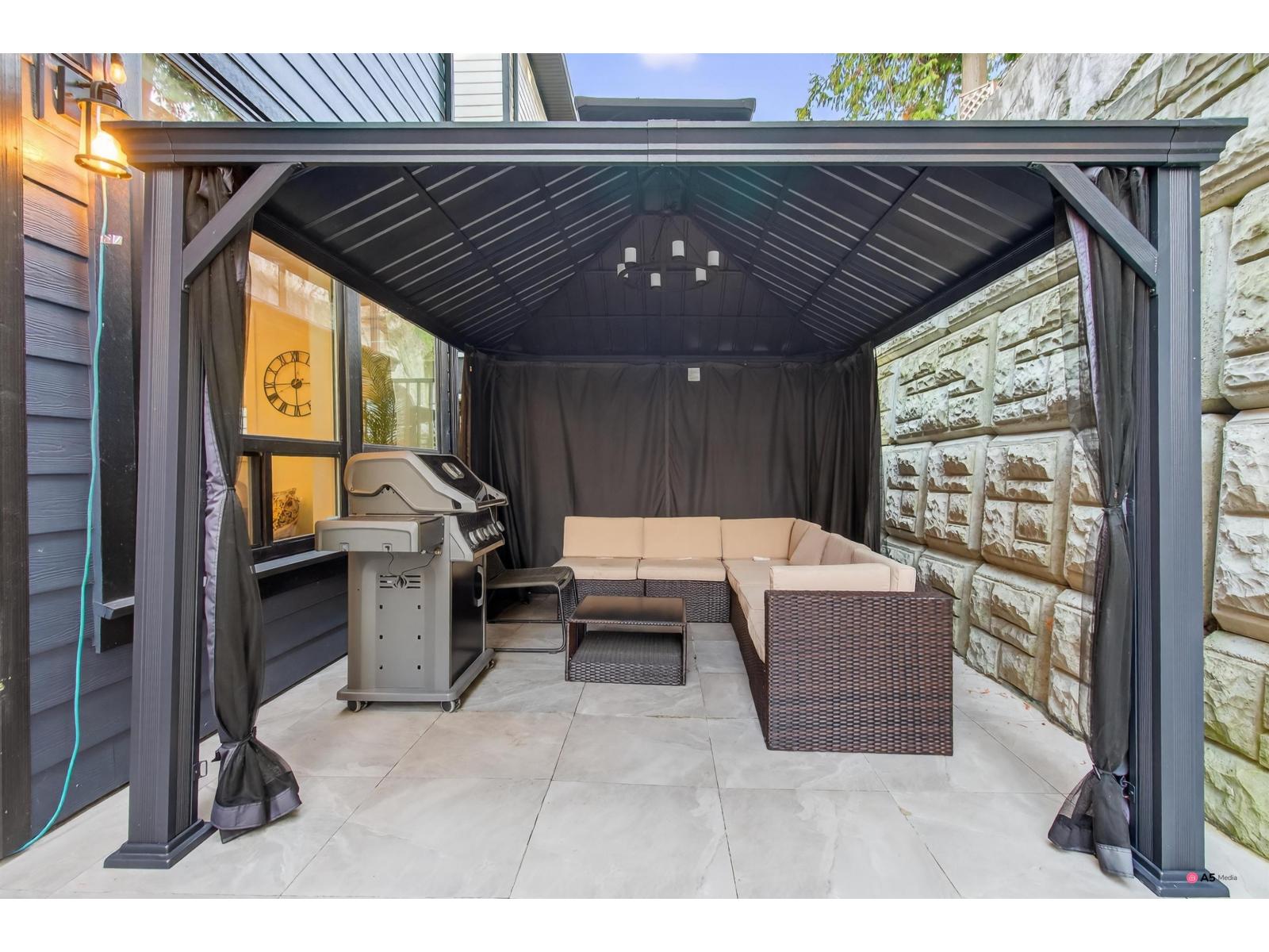 14902 35a Avenue, Surrey, British Columbia  V3Z 0N1 - Photo 40 - R3079675