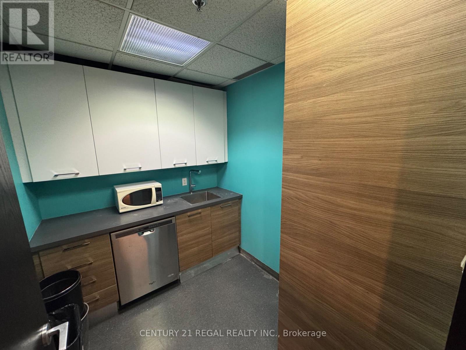 201-622 College Street, Toronto, Ontario  M6G 1B4 - Photo 19 - C12650666