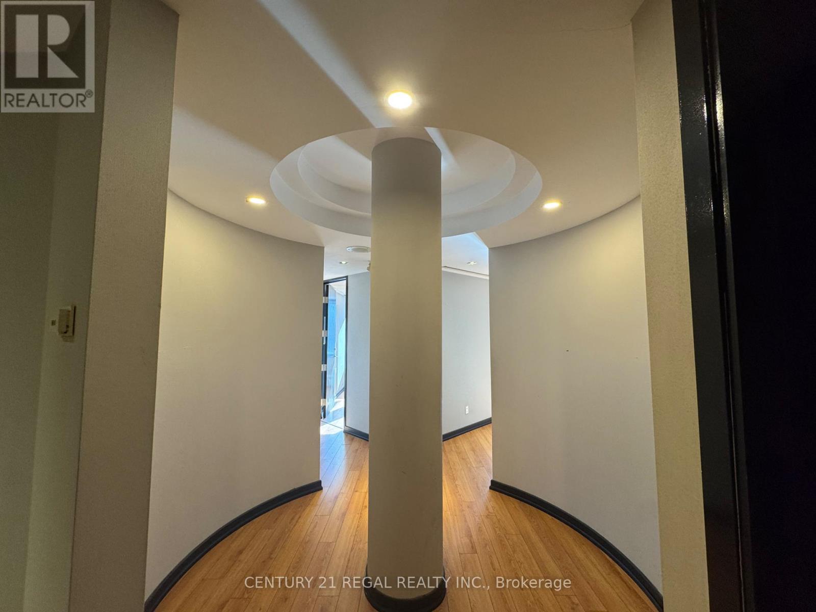 201-622 College Street, Toronto, Ontario  M6G 1B4 - Photo 6 - C12650666