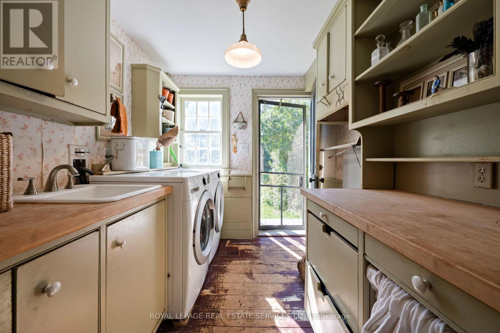 2414 Concession 3 Road, Caledon, Ontario  L0N 1P0 - Photo 16 - N12446886