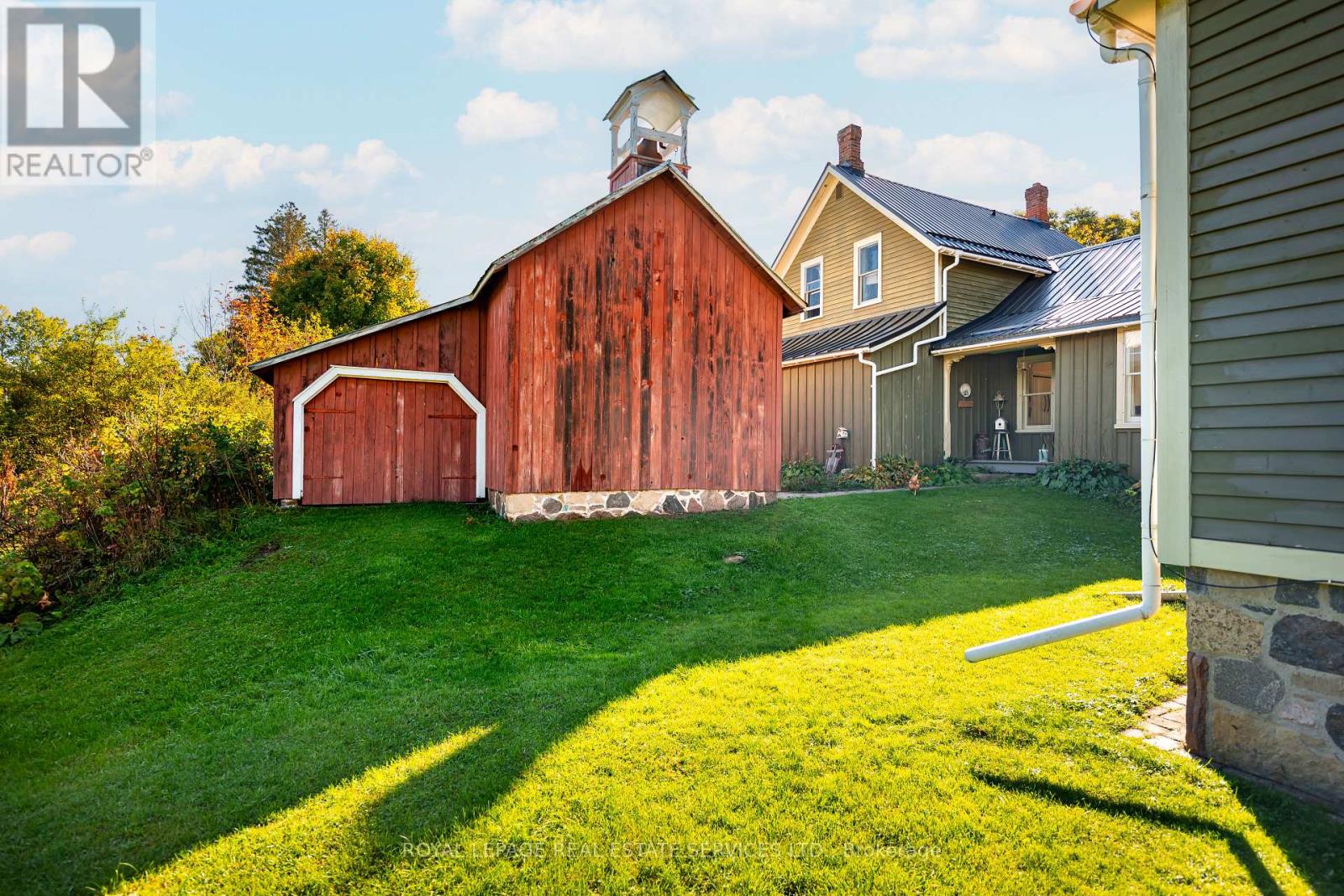 2414 Concession 3 Road, Caledon, Ontario  L0N 1P0 - Photo 34 - N12446886