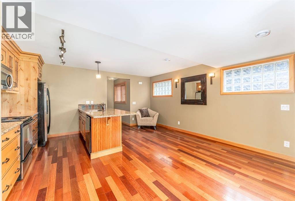 2, 722 3rd Street, Canmore, Alberta  T1W 2J6 - Photo 21 - A2279960