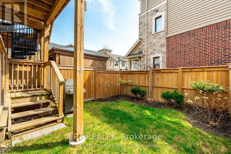 16 Place Polonaise Drive, Grimsby, Ontario  L3M 0H3 - Photo 20 - X12714306