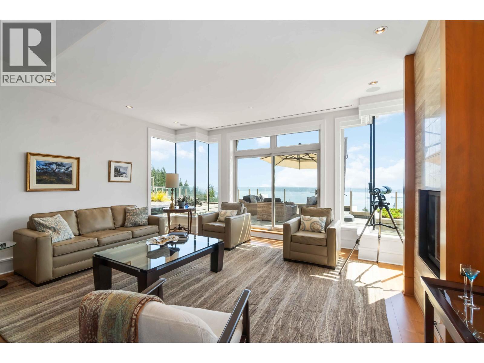 304 2535 Garden Court, West Vancouver, British Columbia  V7S 0A1 - Photo 11 - R3081420