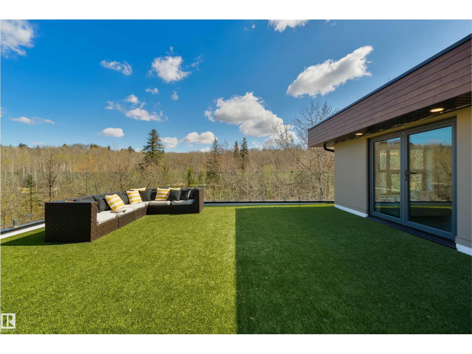 9213 97 St Nw, Edmonton, Alberta  T6E 3L1 - Photo 32 - E4470575