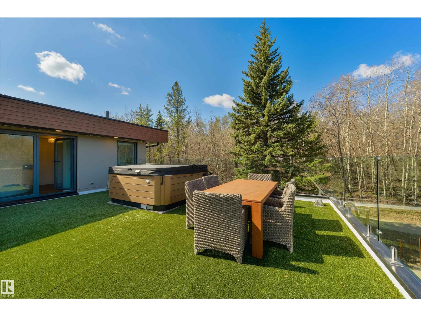 9213 97 St Nw, Edmonton, Alberta  T6E 3L1 - Photo 34 - E4470575