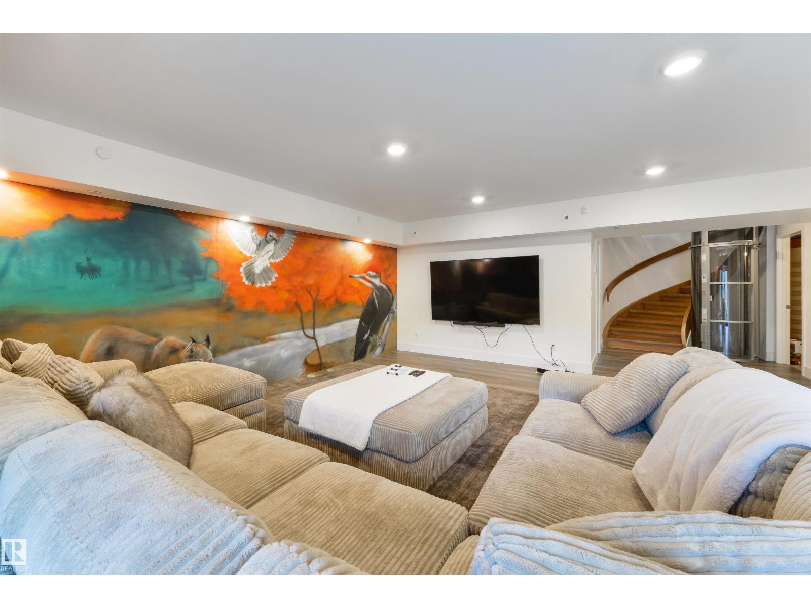 9213 97 St Nw, Edmonton, Alberta  T6E 3L1 - Photo 44 - E4470575