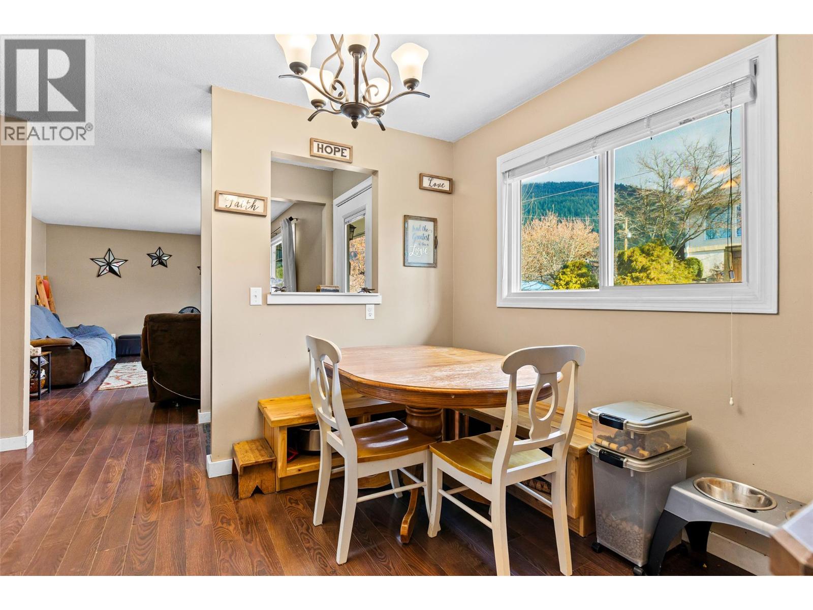 715 9th Avenue N, Creston, British Columbia  V0B 1G4 - Photo 10 - 10373080