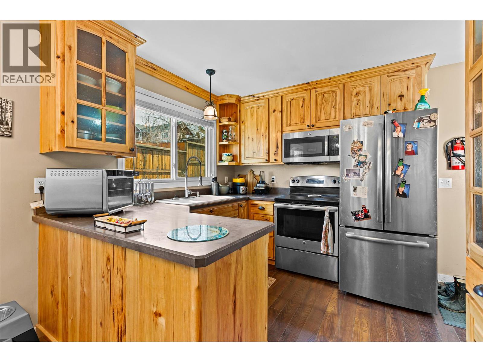 715 9th Avenue N, Creston, British Columbia  V0B 1G4 - Photo 11 - 10373080