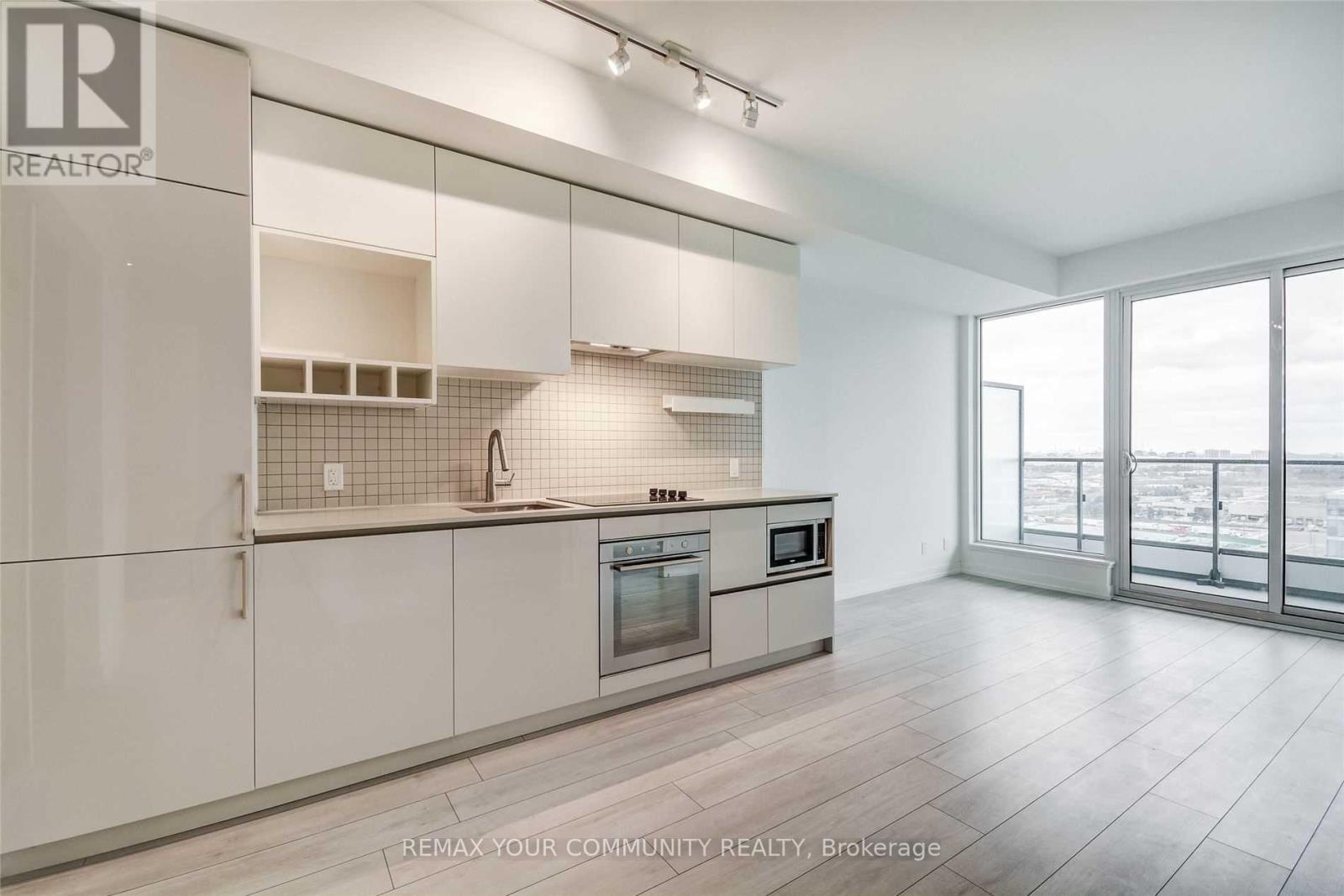 1808 - 898 Portage Parkway, Vaughan, Ontario  L4K 0J6 - Photo 4 - N12714572