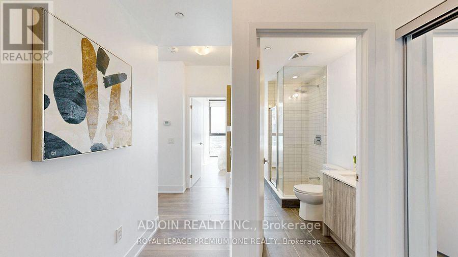 2002 - 2908 Highway 7, Vaughan, Ontario  L4K 0K5 - Photo 3 - N12714578