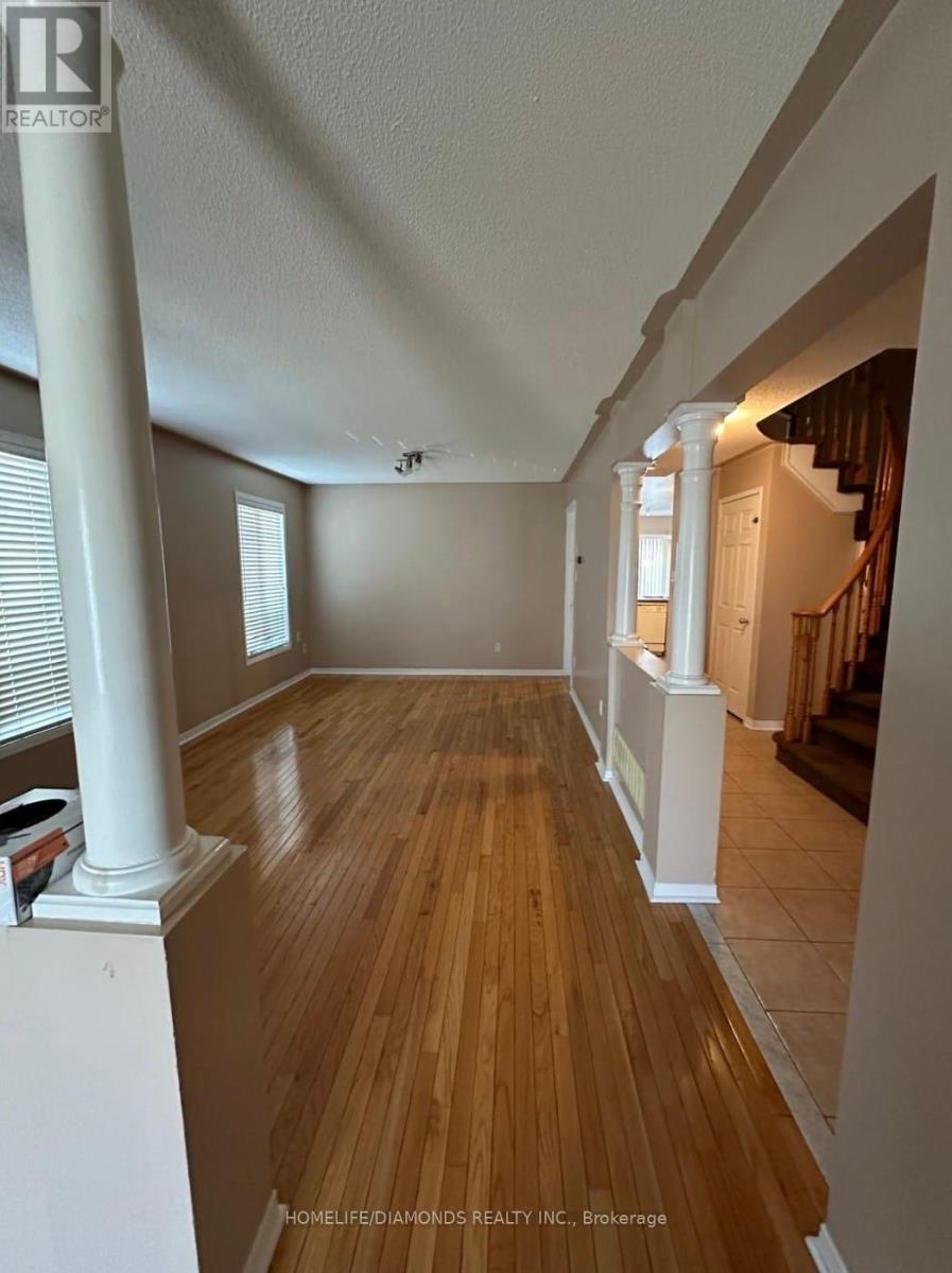 Upper - 39 Capistro Street, Brampton, Ontario  L7A 3H6 - Photo 5 - W12714550