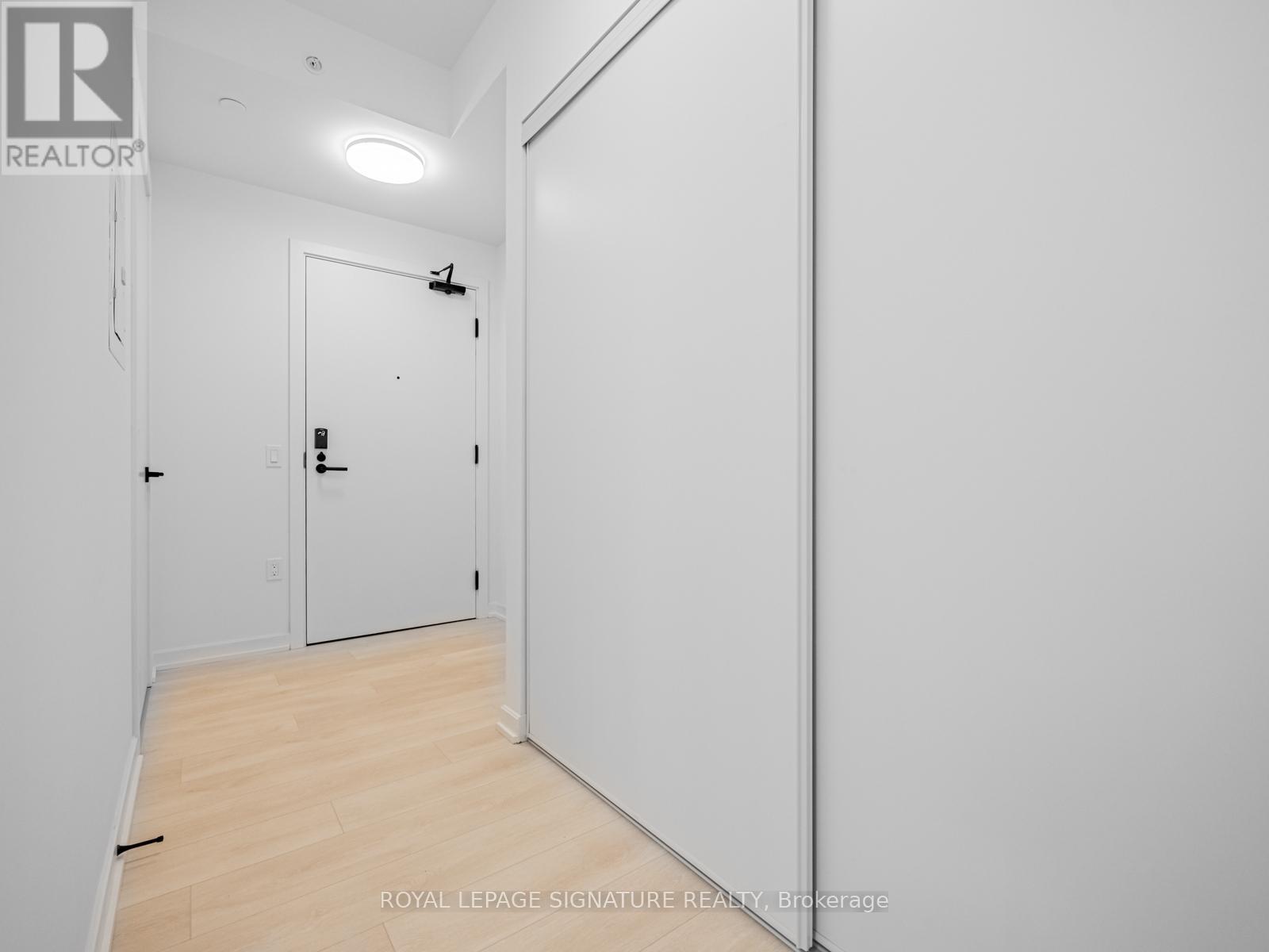 2609 - 1285 Dupont Street, Toronto, Ontario  M6H 0E3 - Photo 18 - W12714622