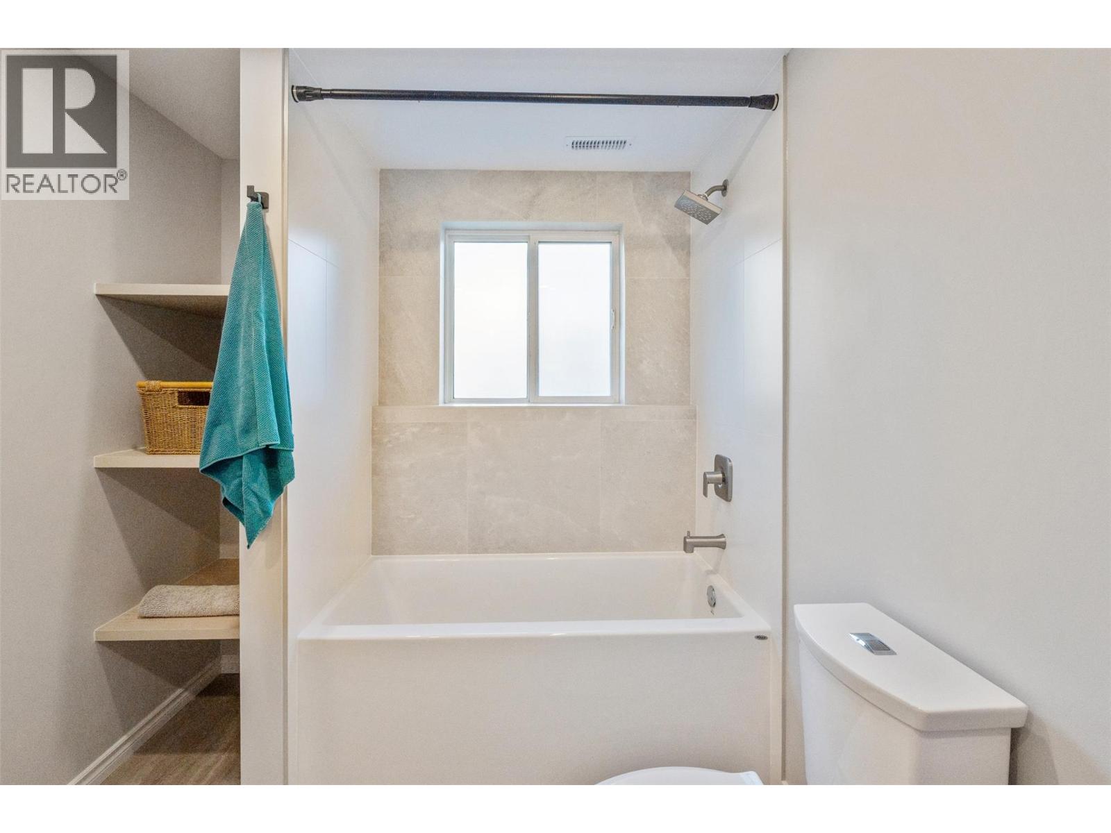 1721 Wallis Road, Okanagan Falls, British Columbia  V0H 1R2 - Photo 65 - 10373227