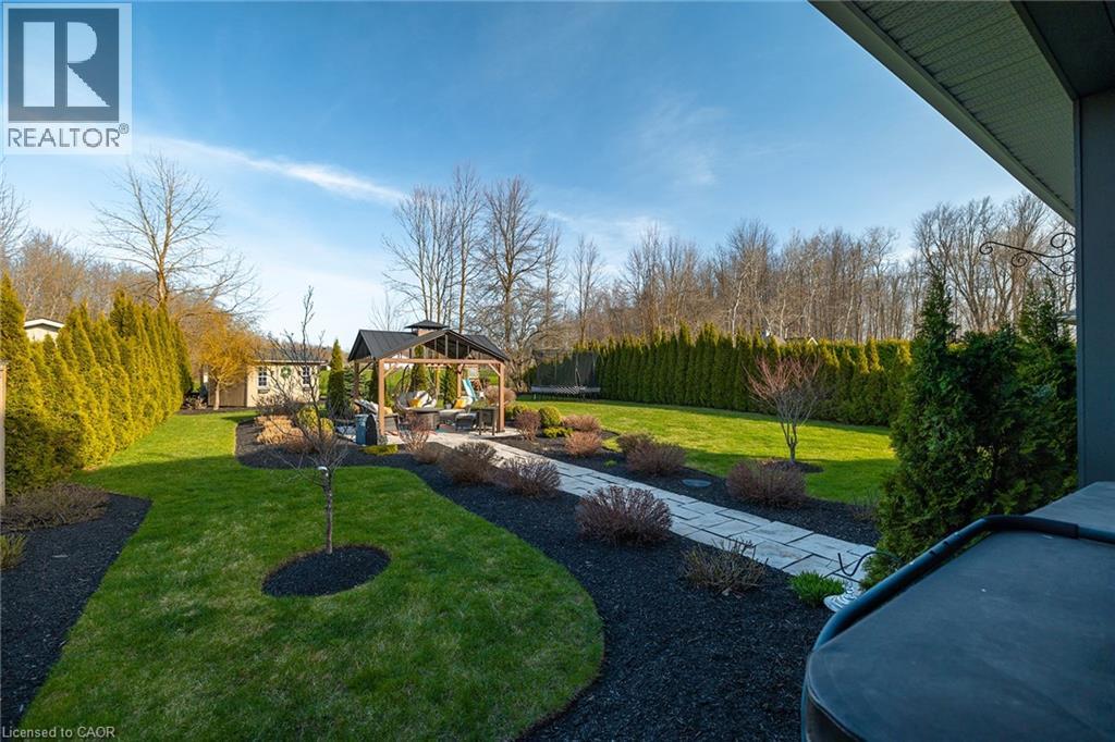 880 Wood Drive, Listowel, Ontario  N4W 0B7 - Photo 48 - 40799769