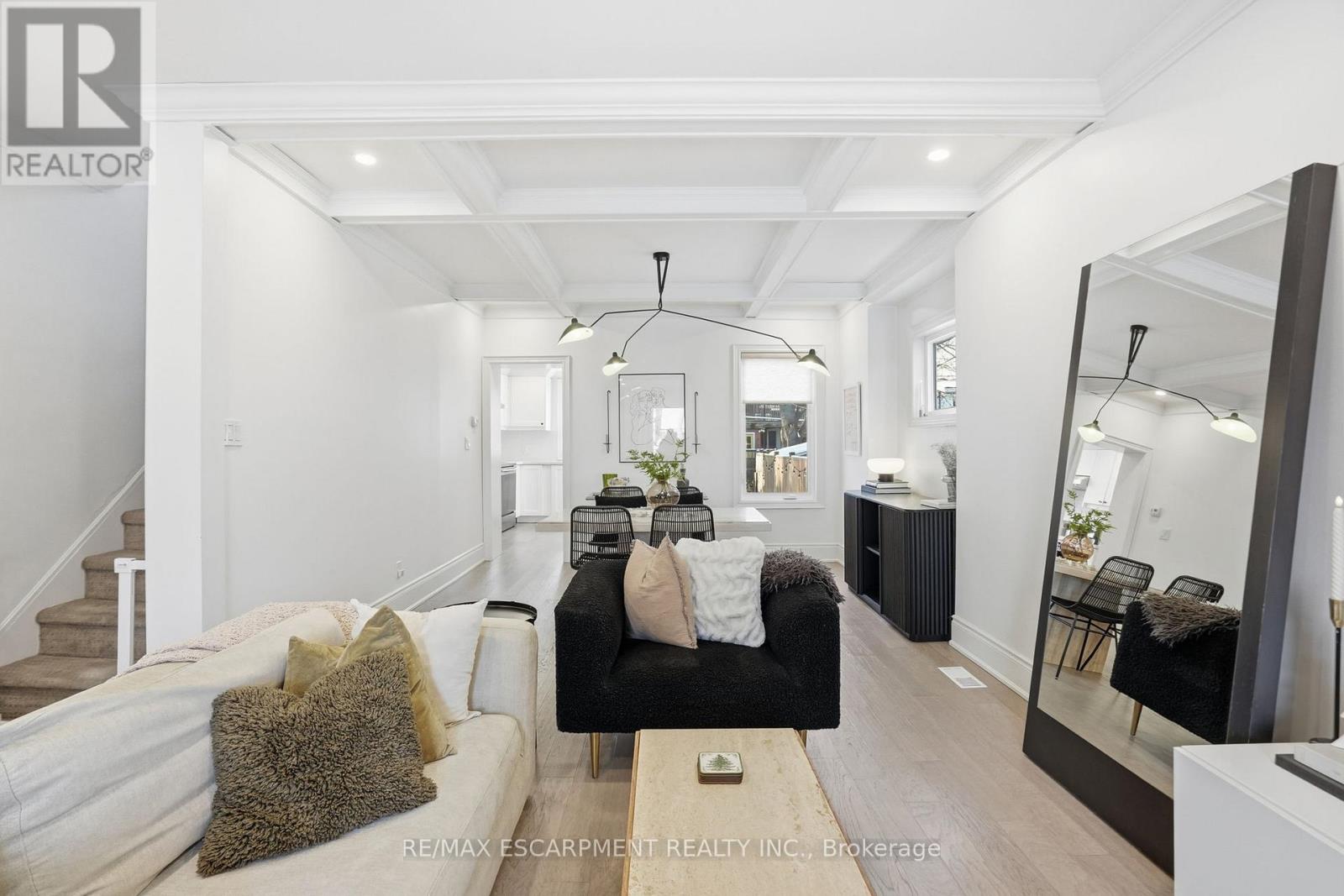 110 Kensington Avenue S, Hamilton, Ontario  L8M 3H3 - Photo 10 - X12714562